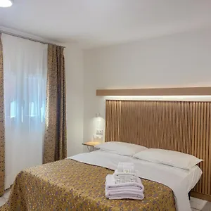 https://fuentes-de-luz.besthotelstoledo.com
