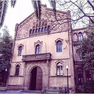 https://barcelona-riders-hostel.topbarcelonahotels.com